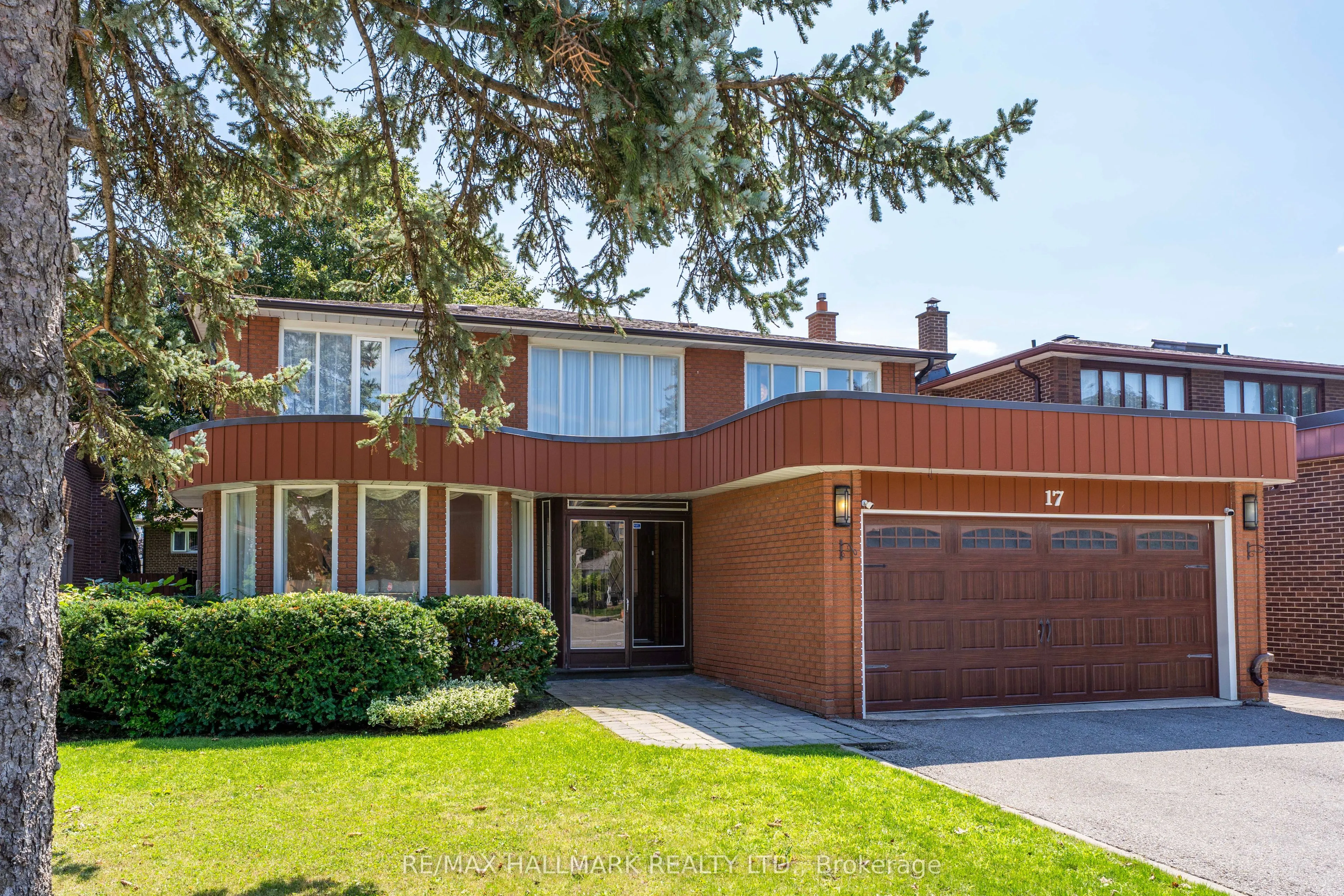 Detached Home For Sale | C13727068