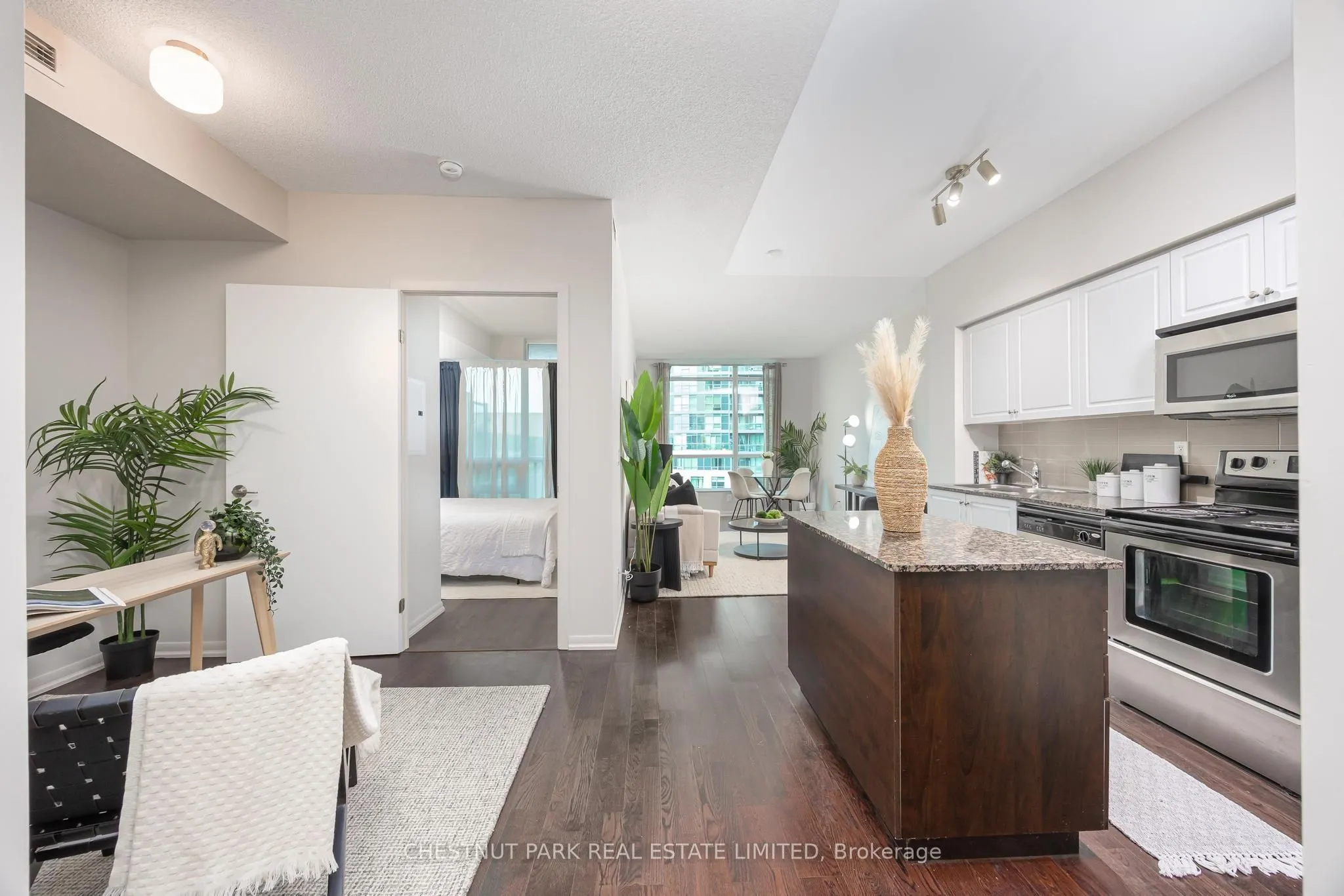 Property For Lease | C13728316