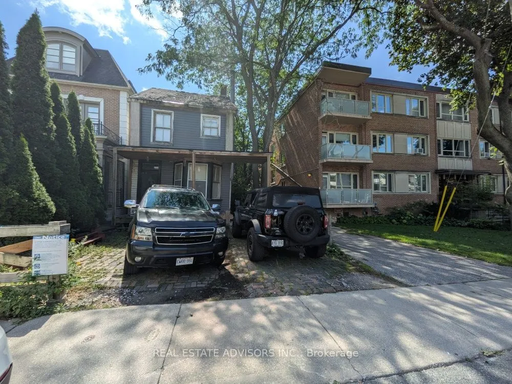 Detached Home For Sale | C13728502