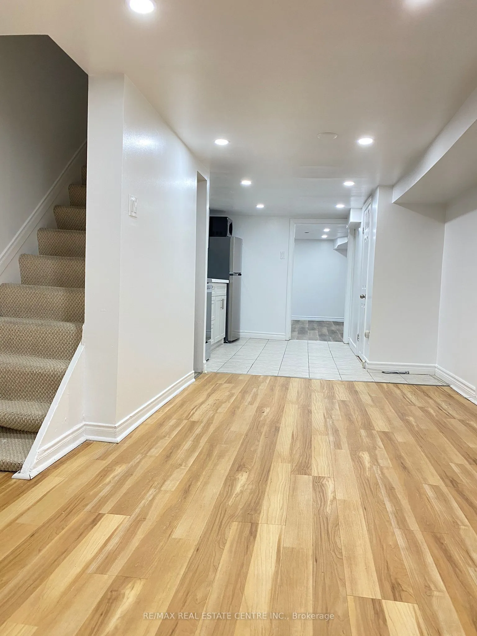 Semi-Detached Home For Lease | C13729214