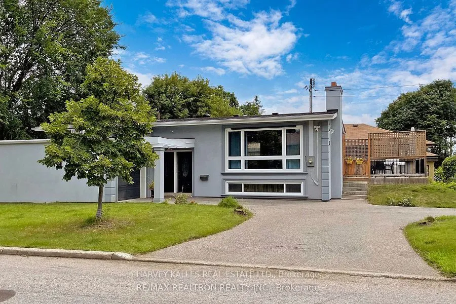 Detached Home For Lease | C13733816