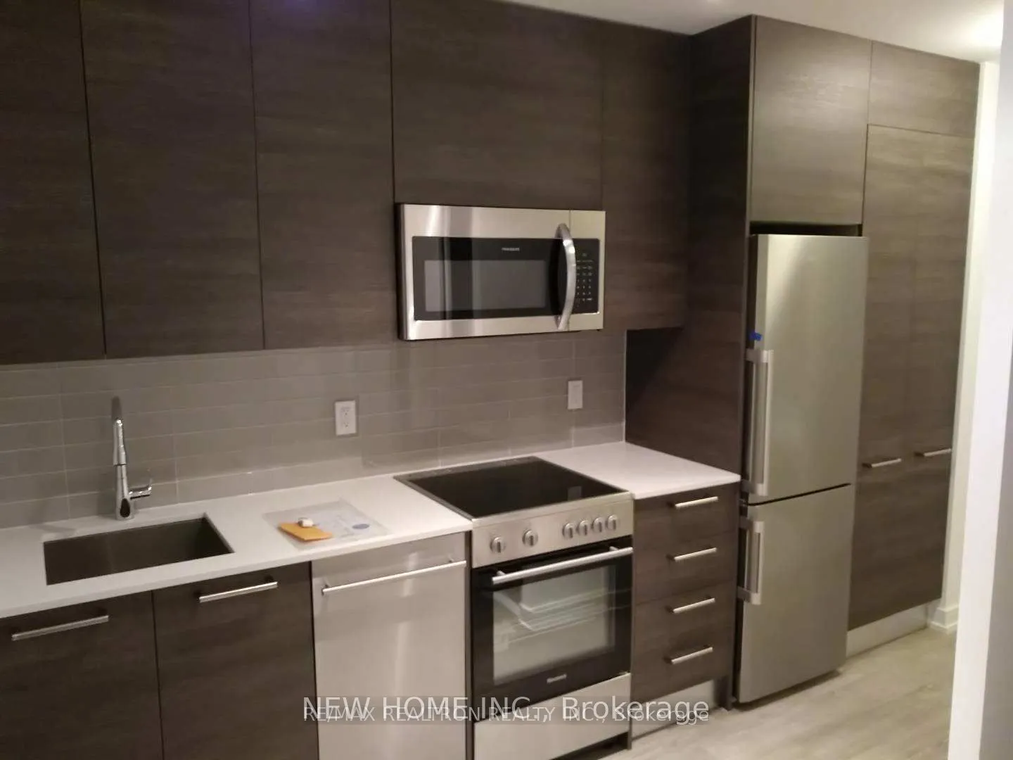 Property For Lease | C13734900