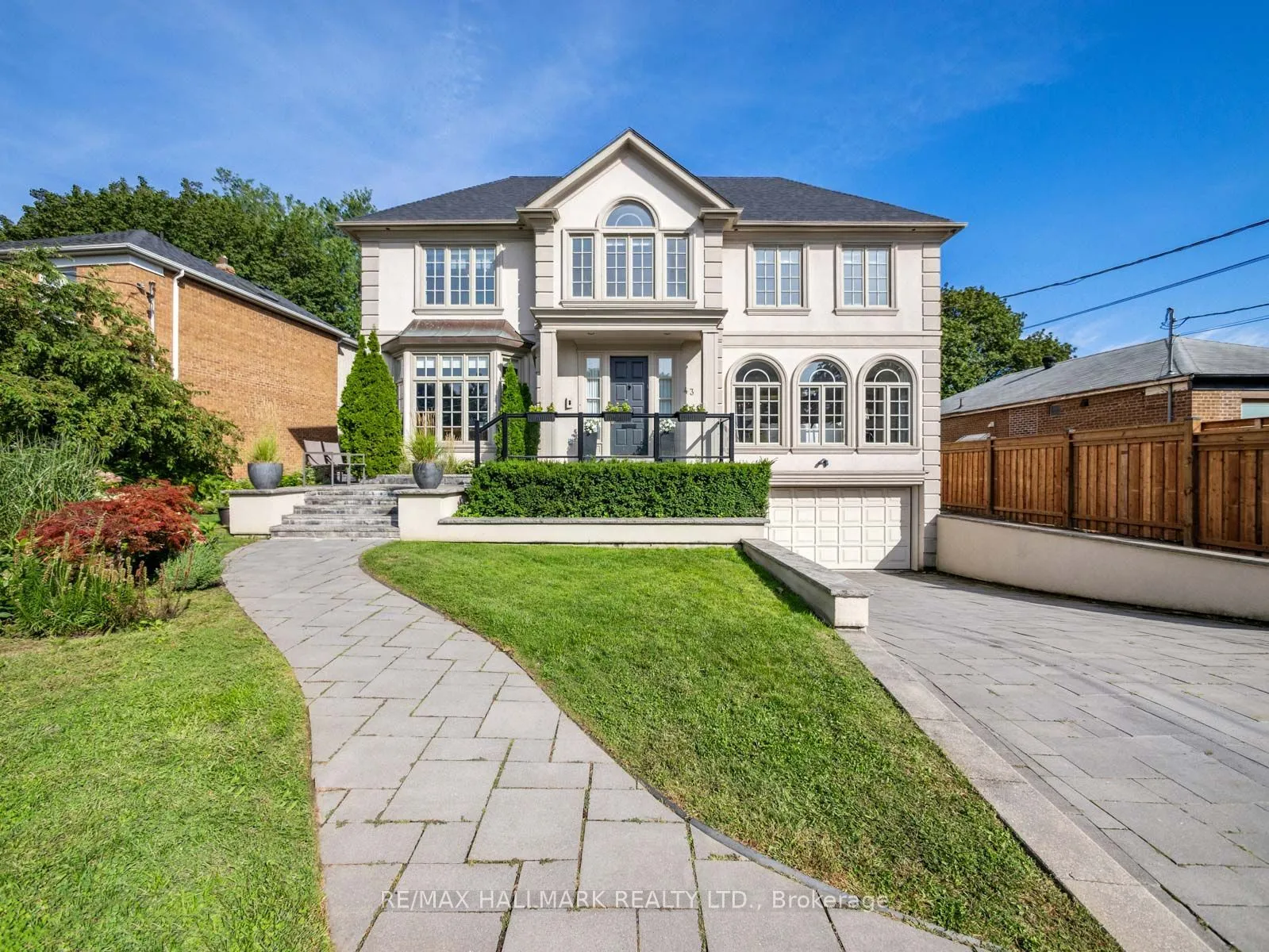 Detached Home For Sale | C13735286