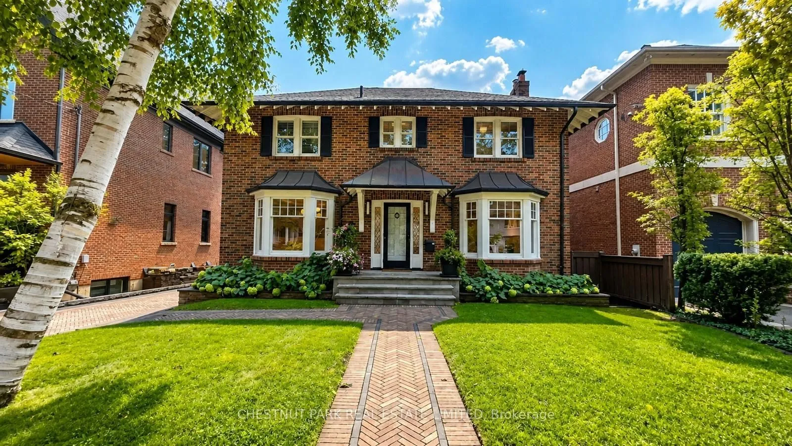 Detached Home For Lease | C13735646