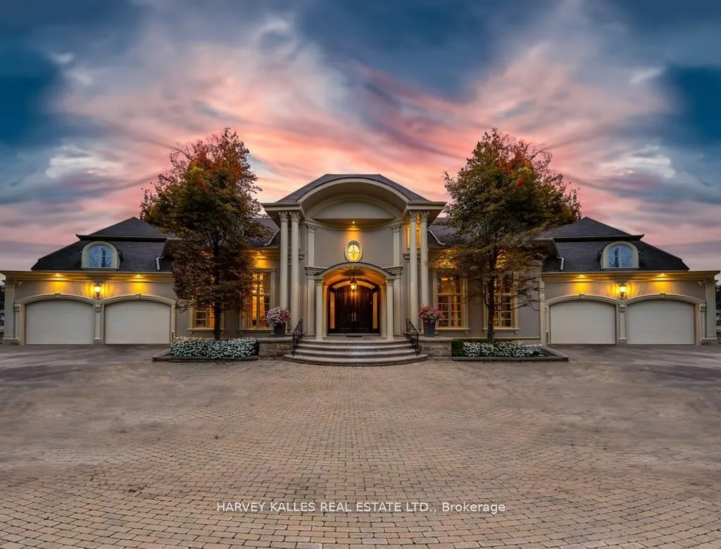 Detached Home For Sale | C13735810
