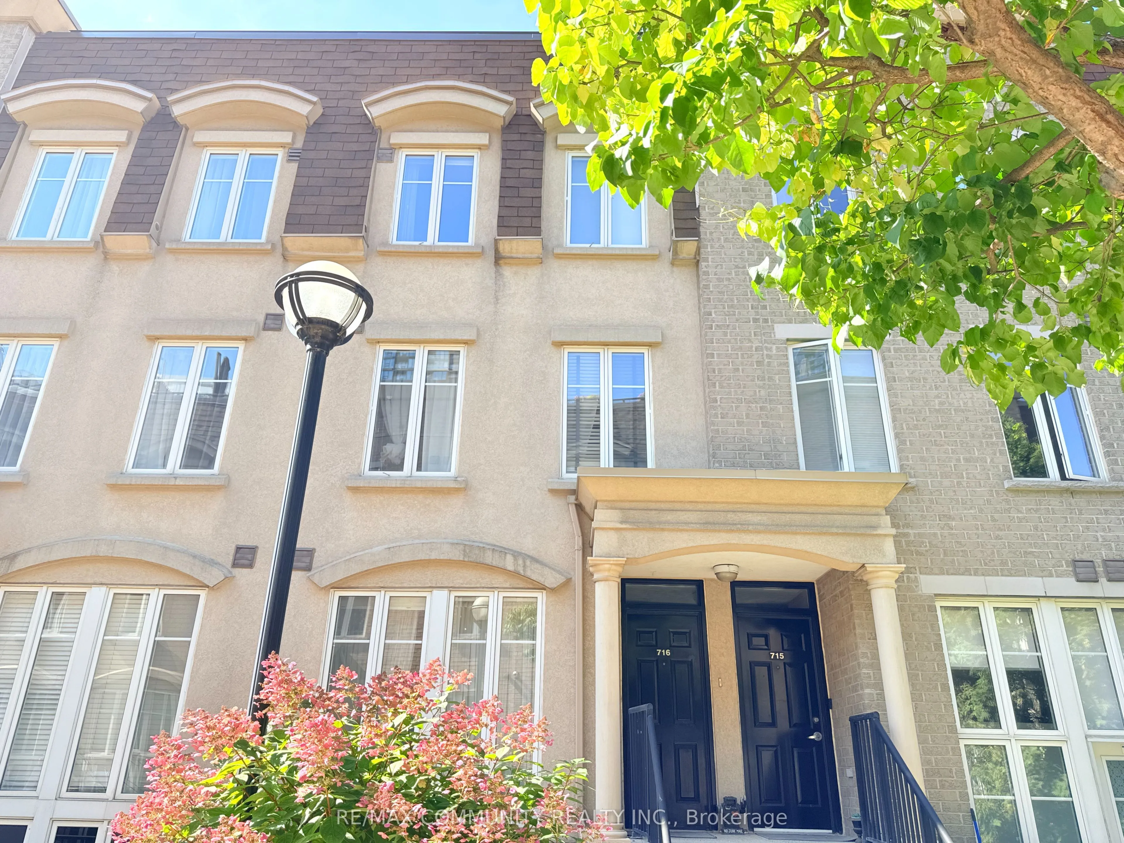 Property For Sale | C13735960