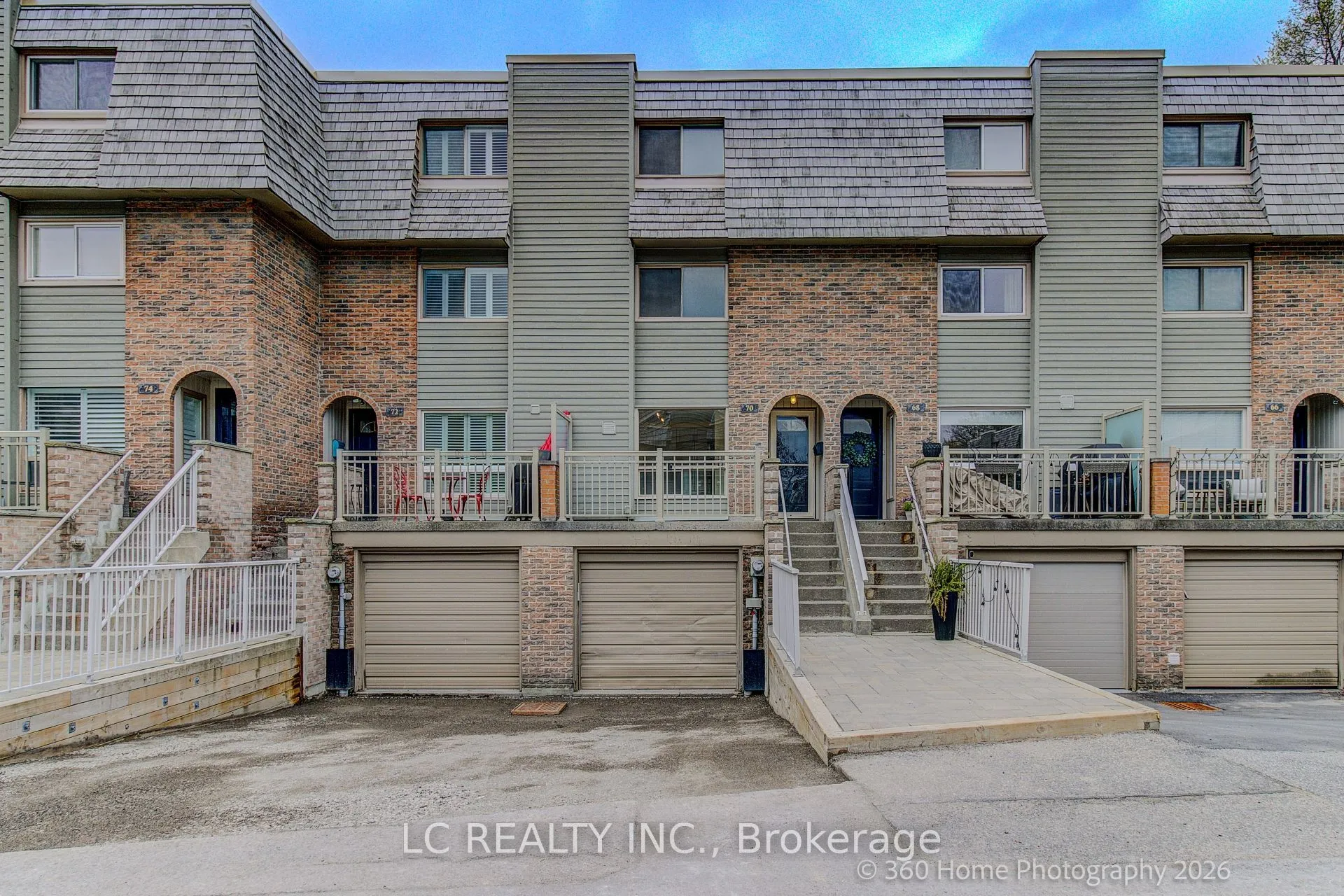 Property For Lease | C13736060