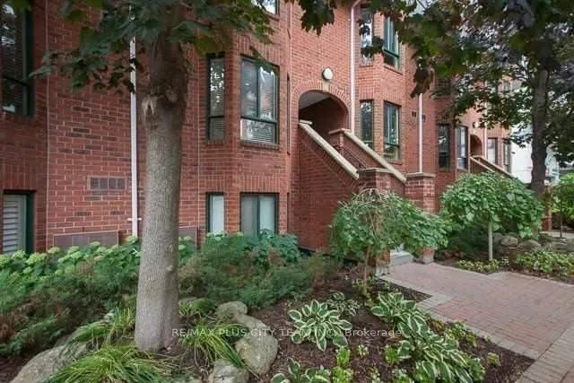 Property For Lease | C13736362