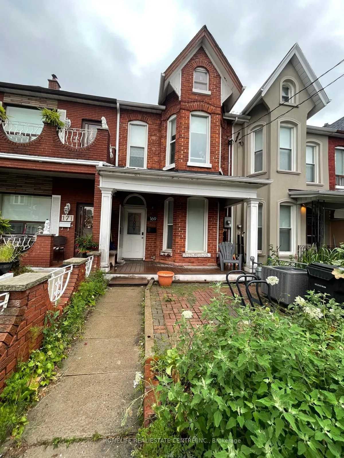 Property For Sale | C13736586
