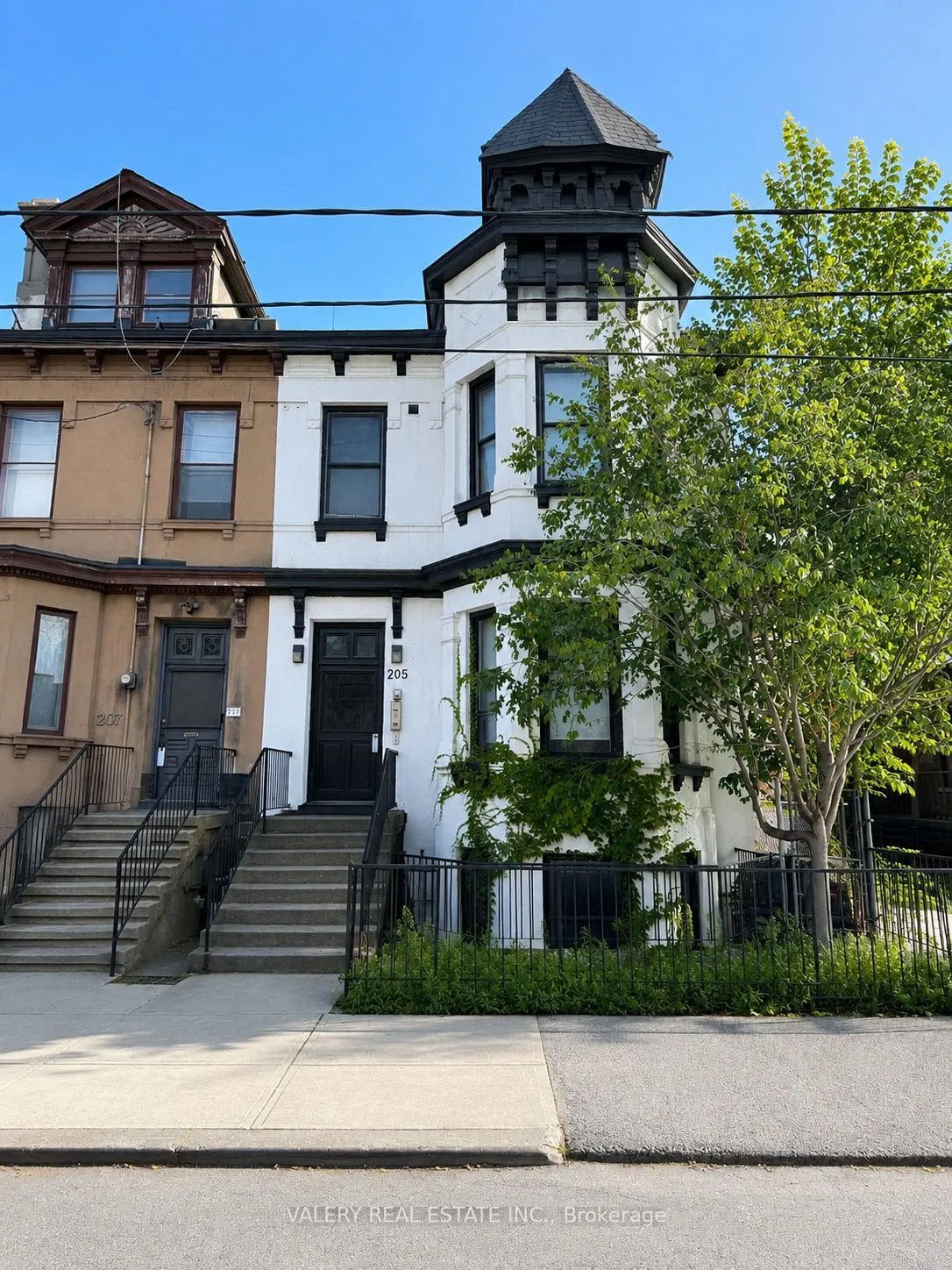 Property For Lease | C13736832