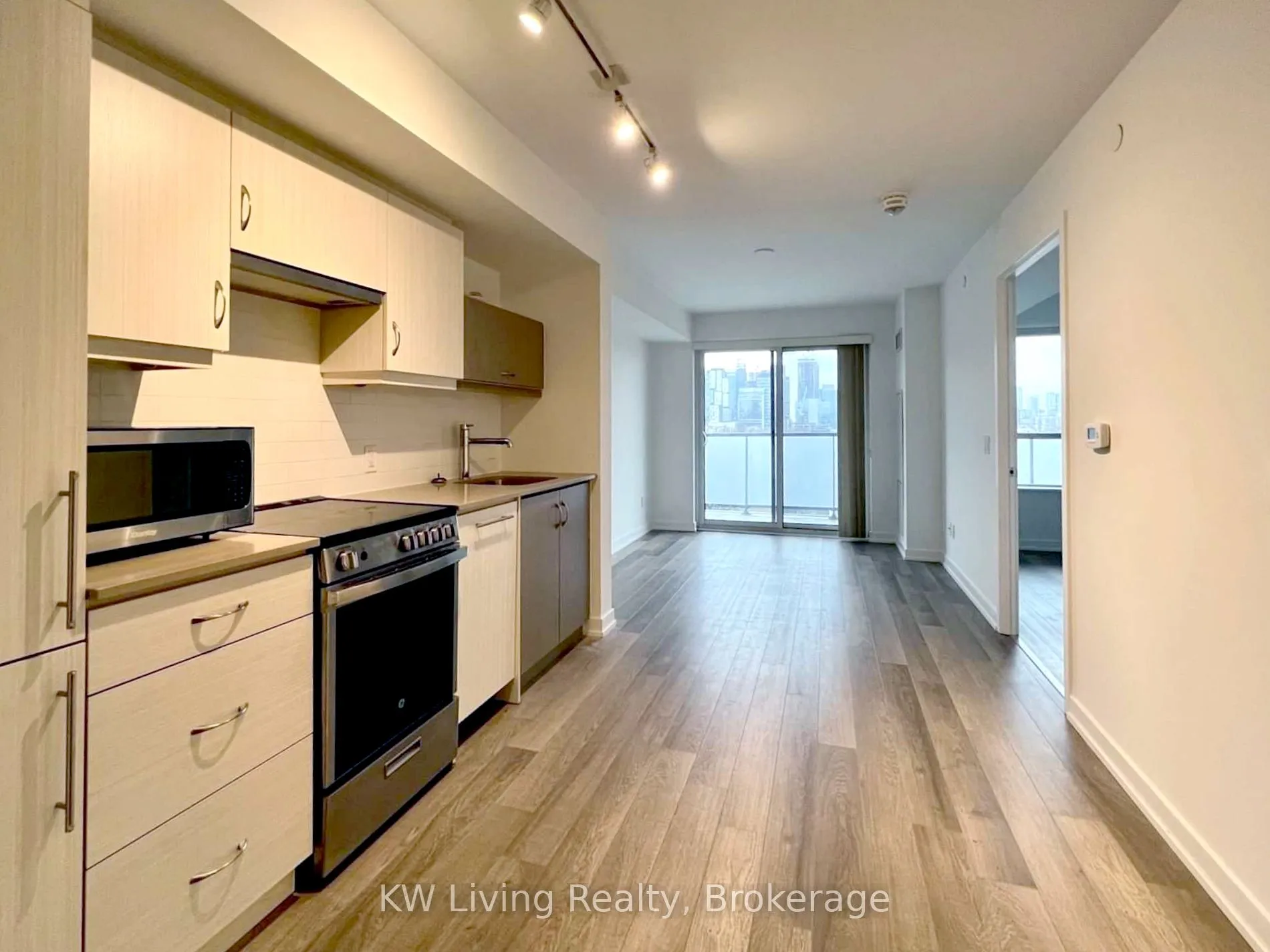Property For Lease | C13737400