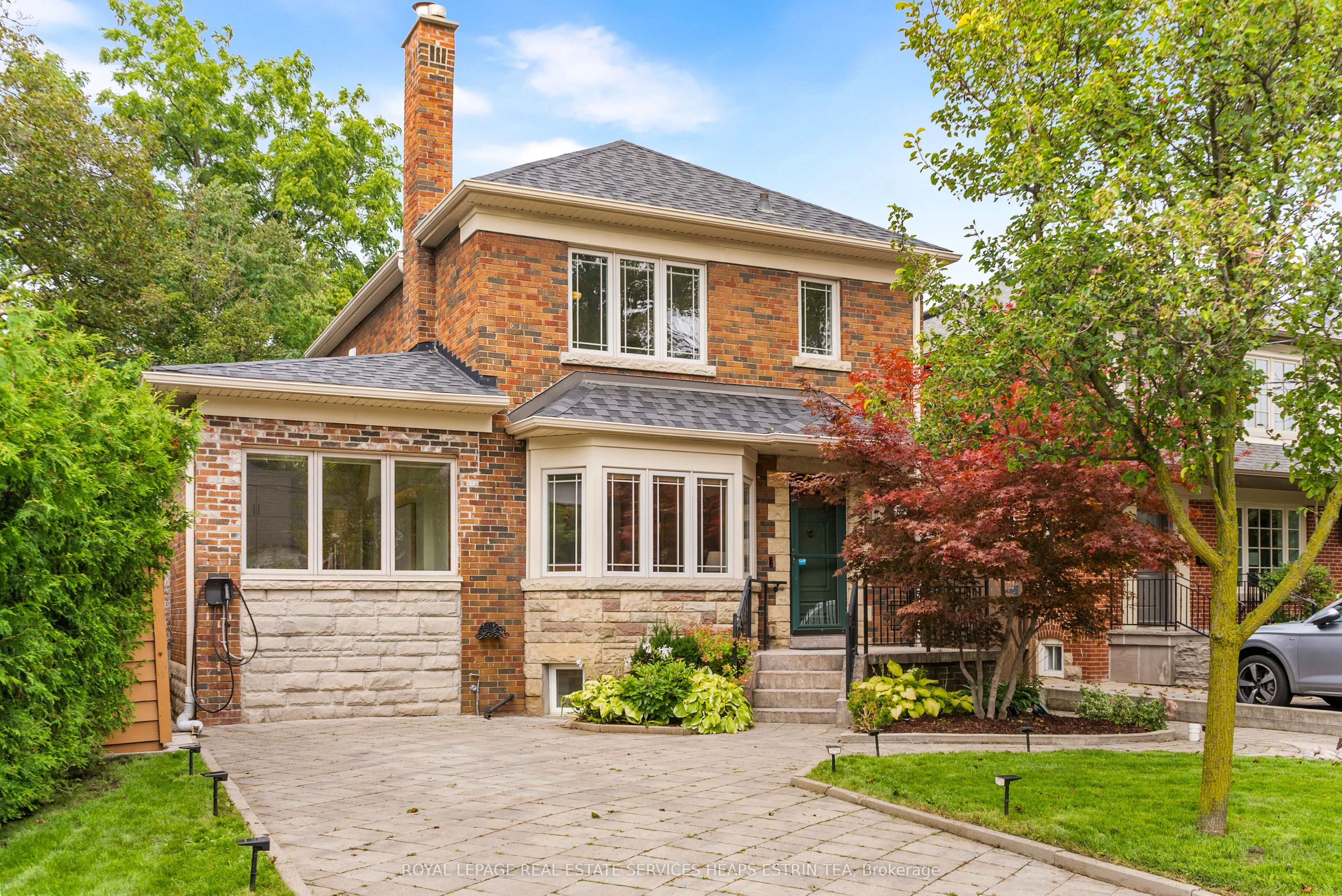 Detached Home For Sale | C13738186