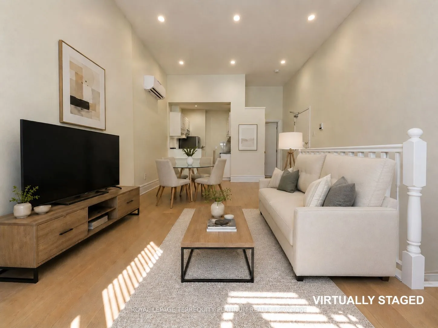 Multiplex For Lease | C13738358