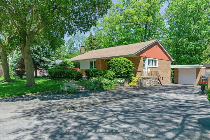 69 Greenland Road, Toronto C13, ON M3C 1N4