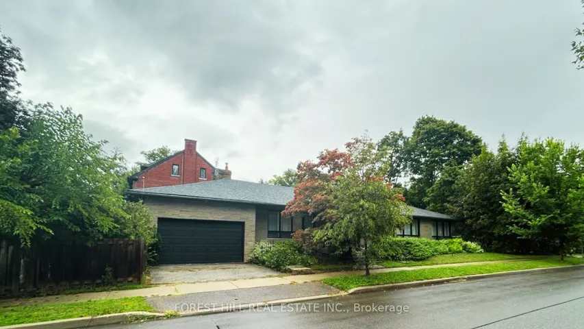 50'x150' lot with approx. 4,800sf of living space