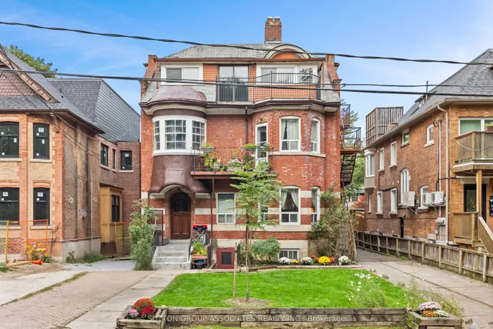415 Brunswick Avenue, Toronto C02, ON M5R 2Z2