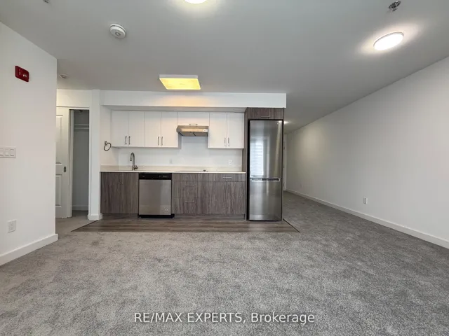 45  Connaught  Avenue, Toronto E01, ON M4L 2V8