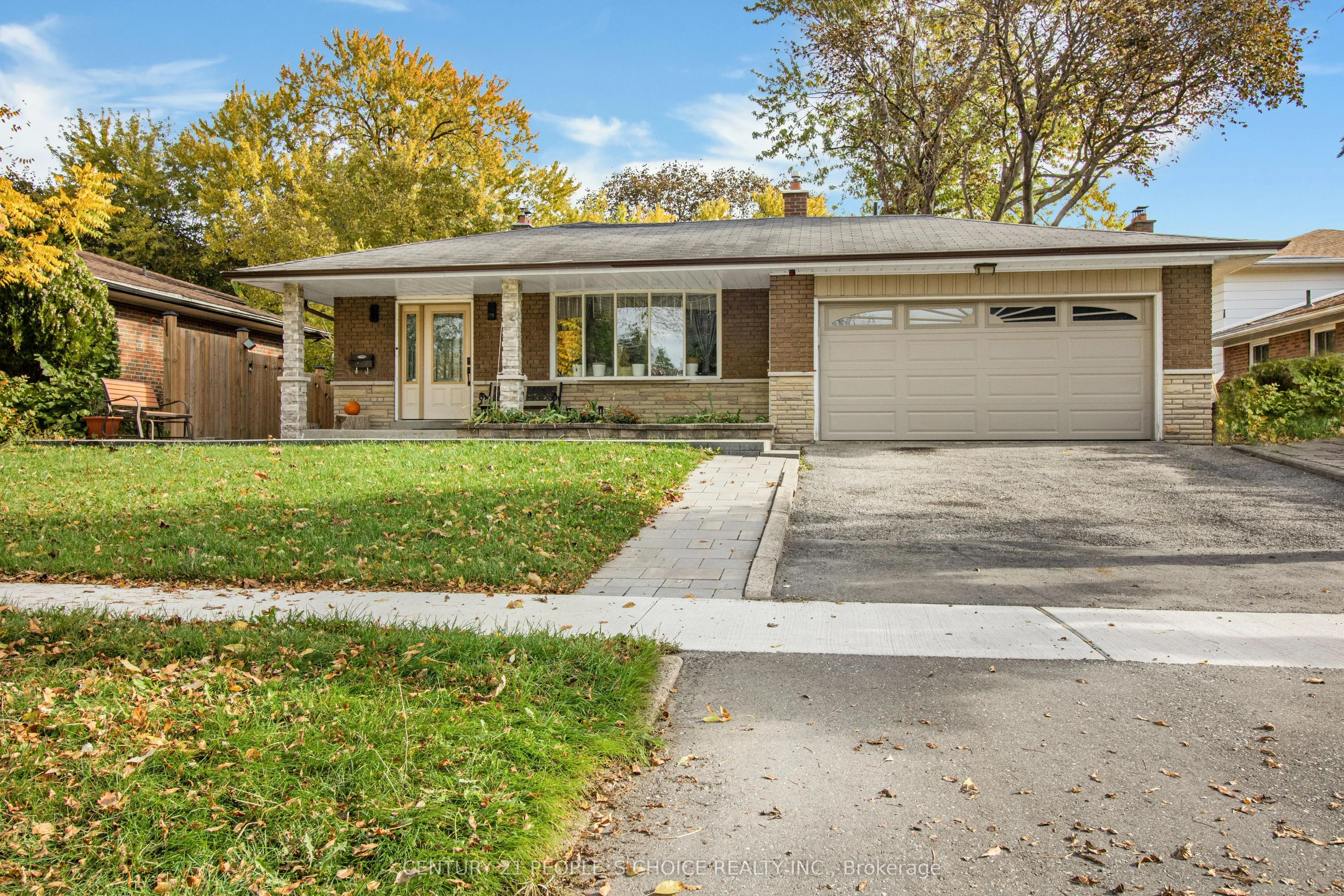 Detached Home For Lease | E12514894