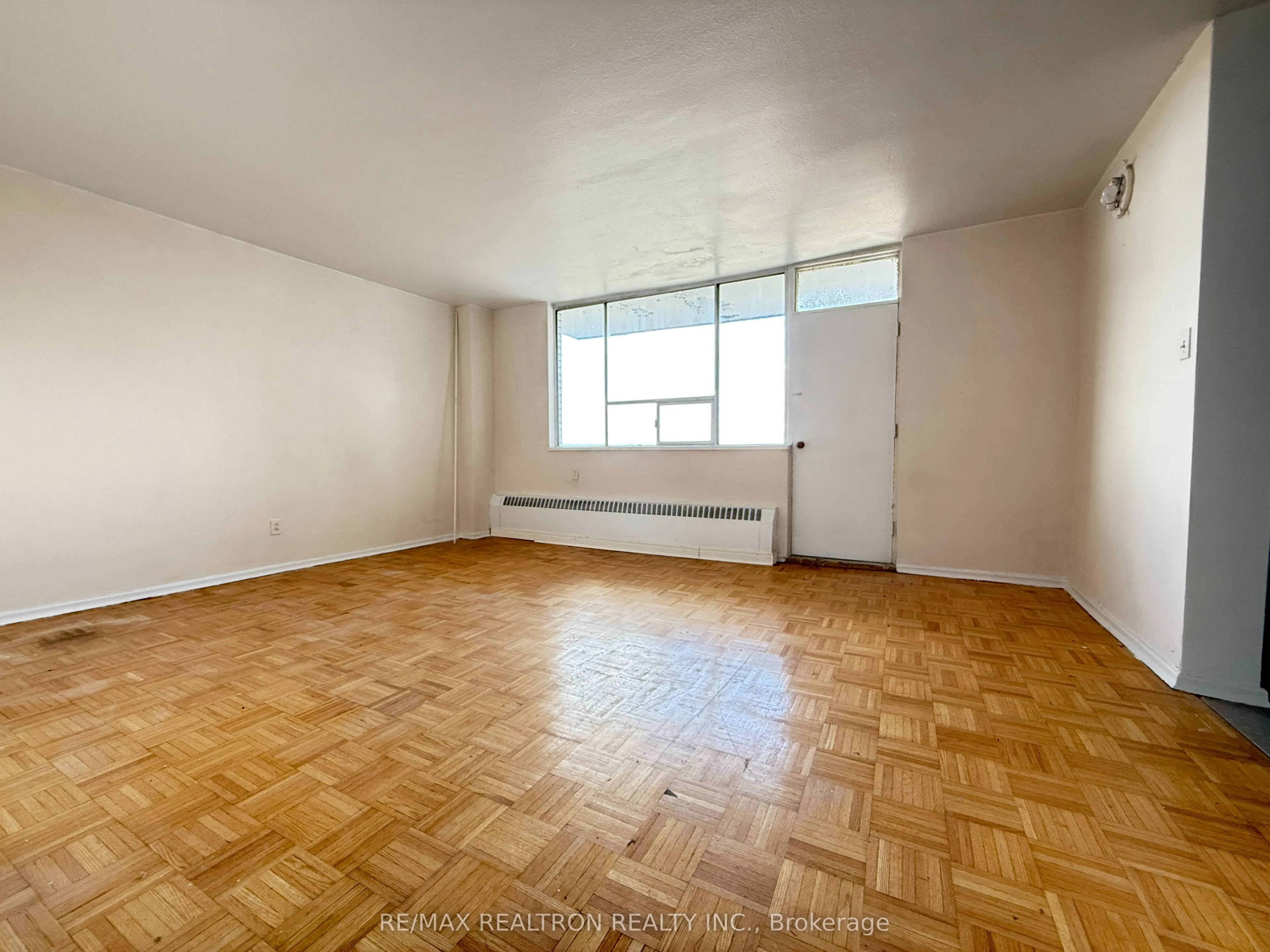Property For Lease | E12575034