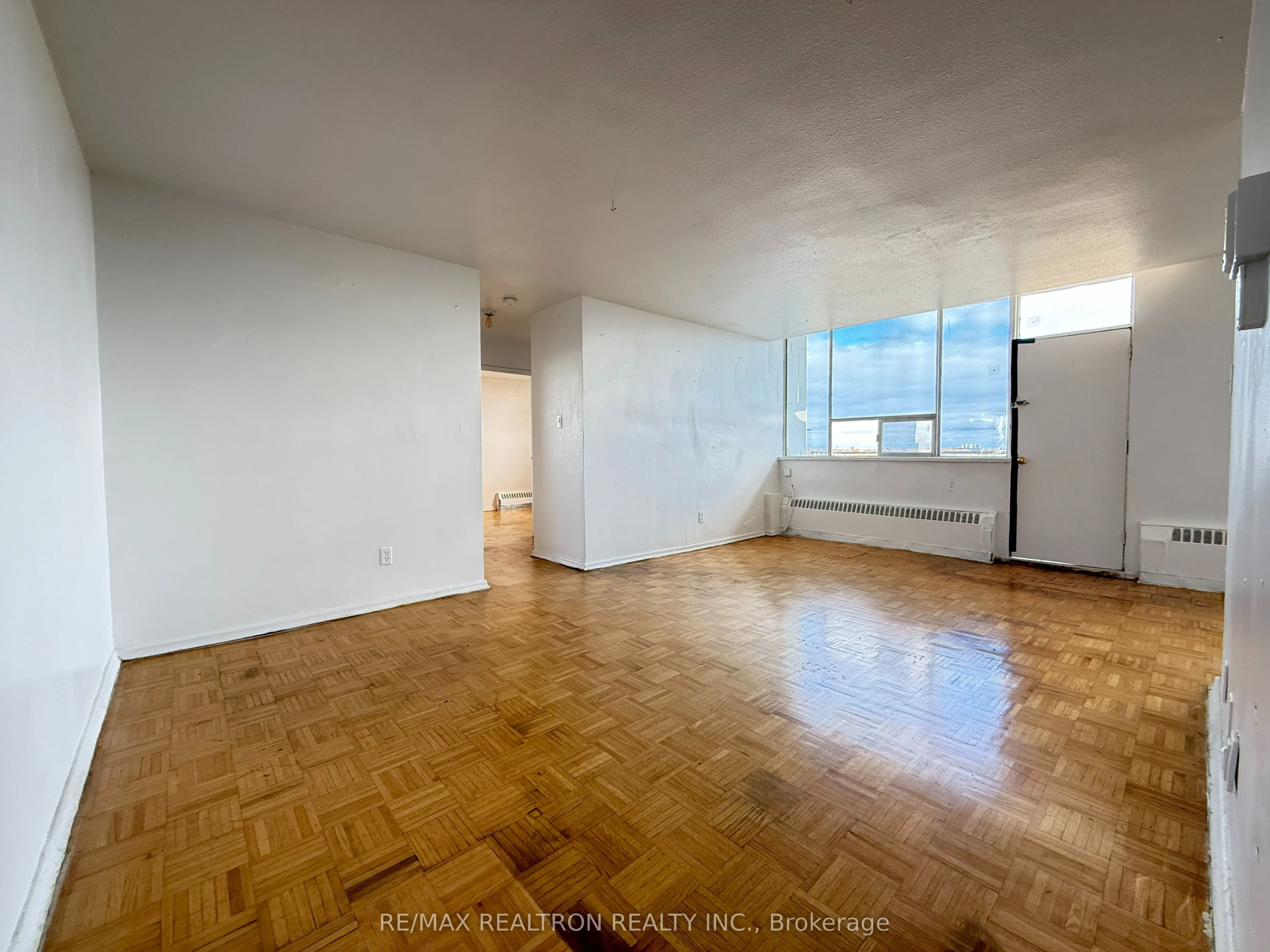 Property For Lease | E12575078