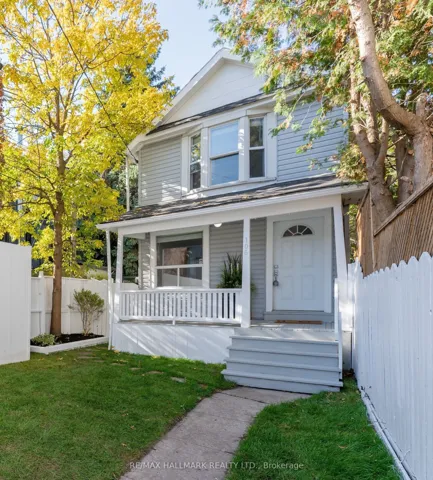 106  Willow  Avenue, Toronto E02, ON M4E 3K3
