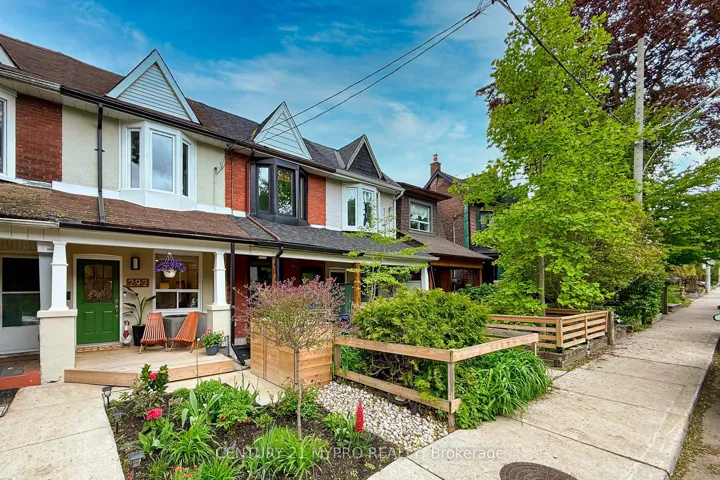 292  Highfield  Road, Toronto E01, ON M4L 2V5