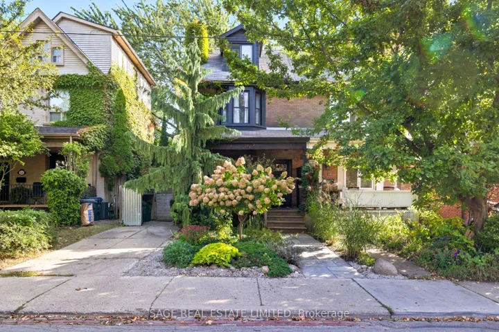 119  Woodfield  Road, Toronto E01, ON M4L 2W5