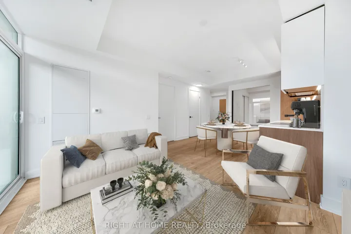 1285 E Queen E Street, Toronto E01, ON M4L 1C2