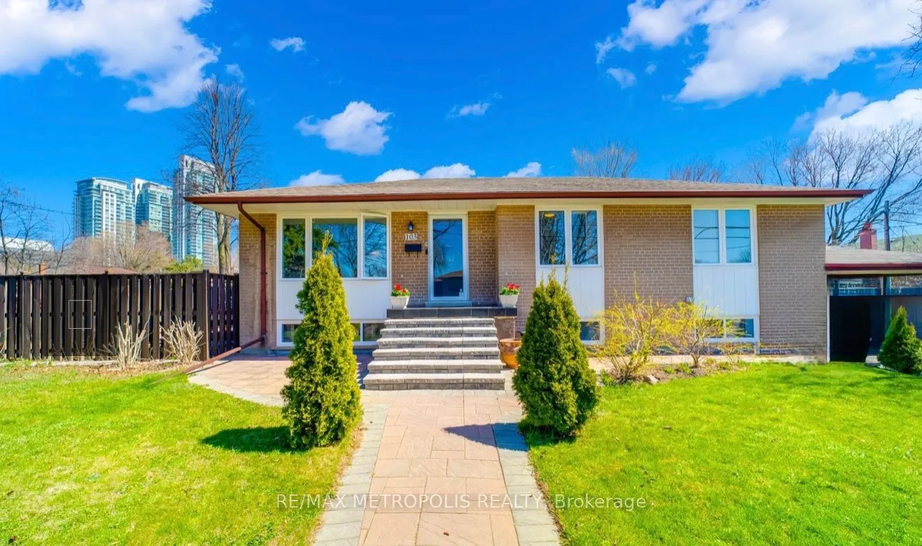 Detached Home For Lease | E12735676