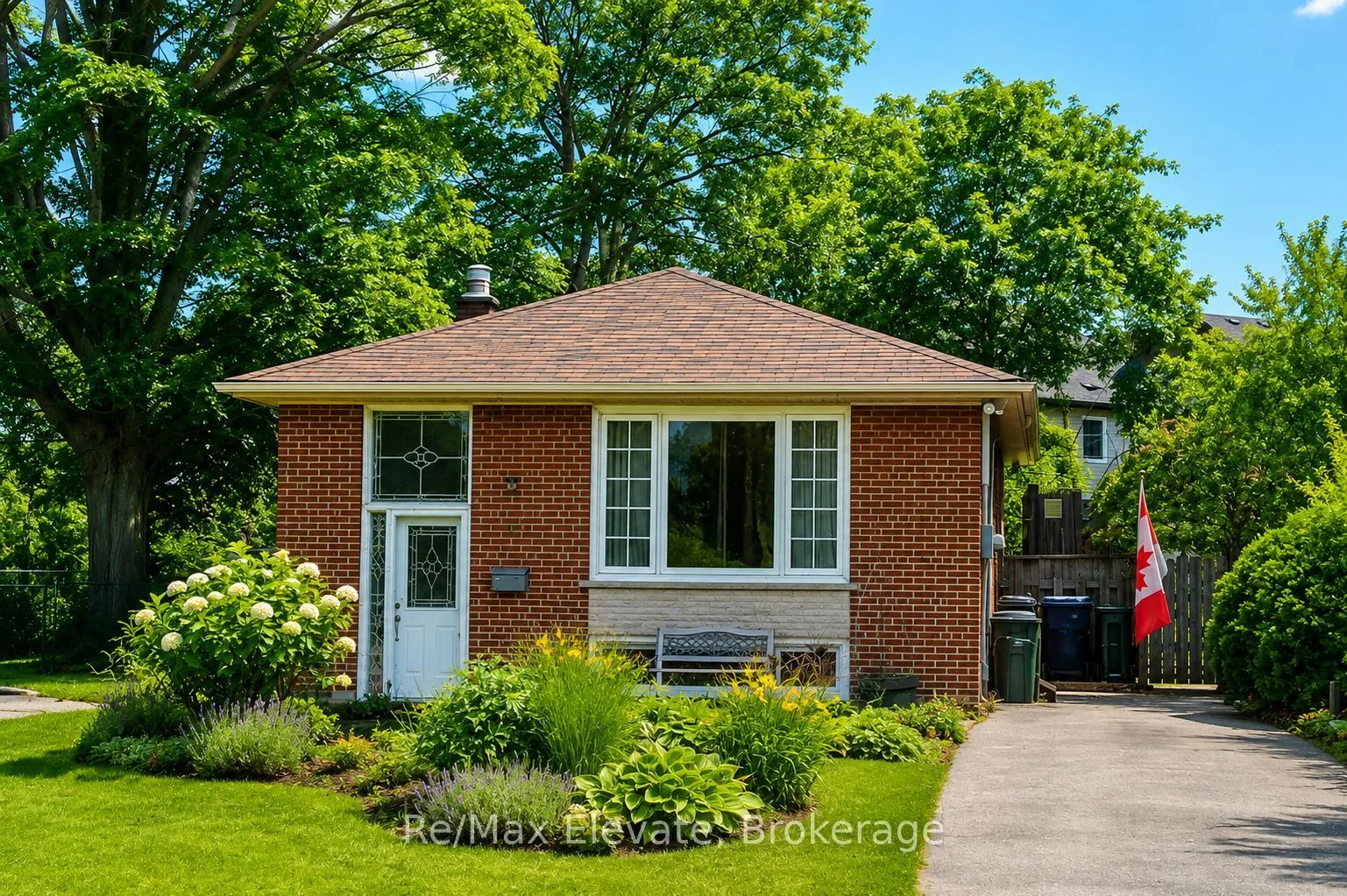 Detached Home For Lease | E12758162
