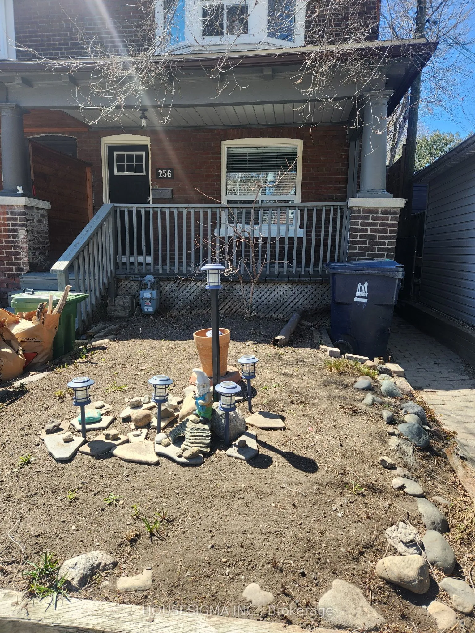 Triplex For Sale | E12764806