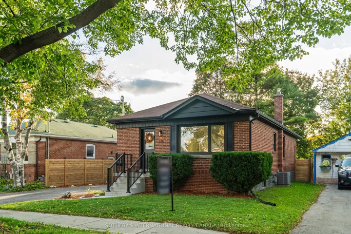 38  Vauxhall  Drive, Toronto E04, ON M1P 1P7