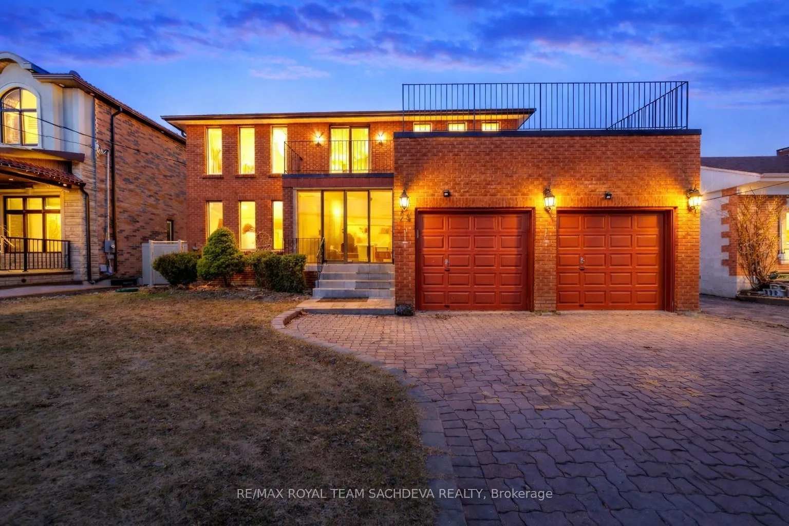 Detached Home For Sale | E12801332