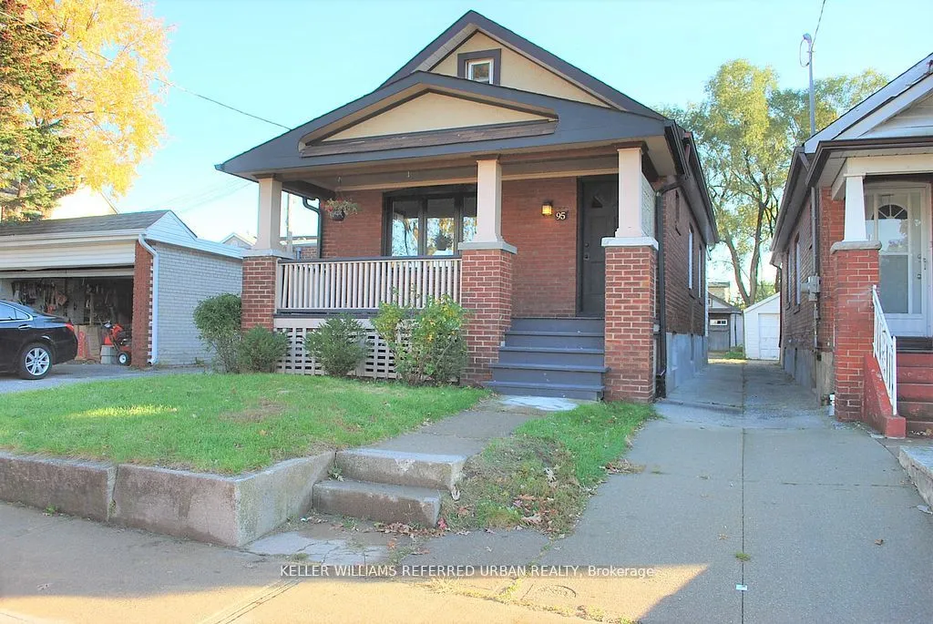 Detached Home For Lease | E12816568
