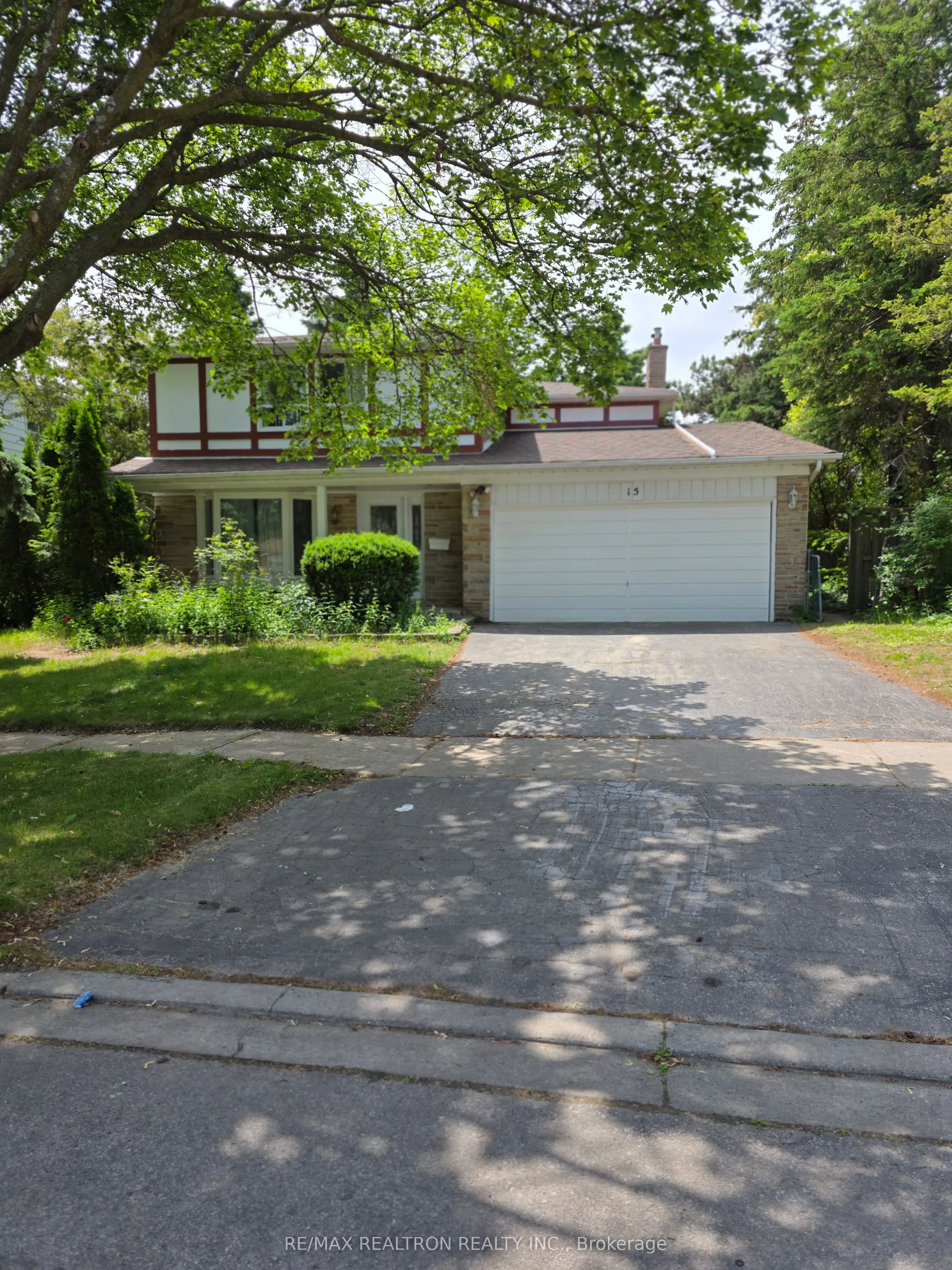 Detached Home For Lease | E12829804