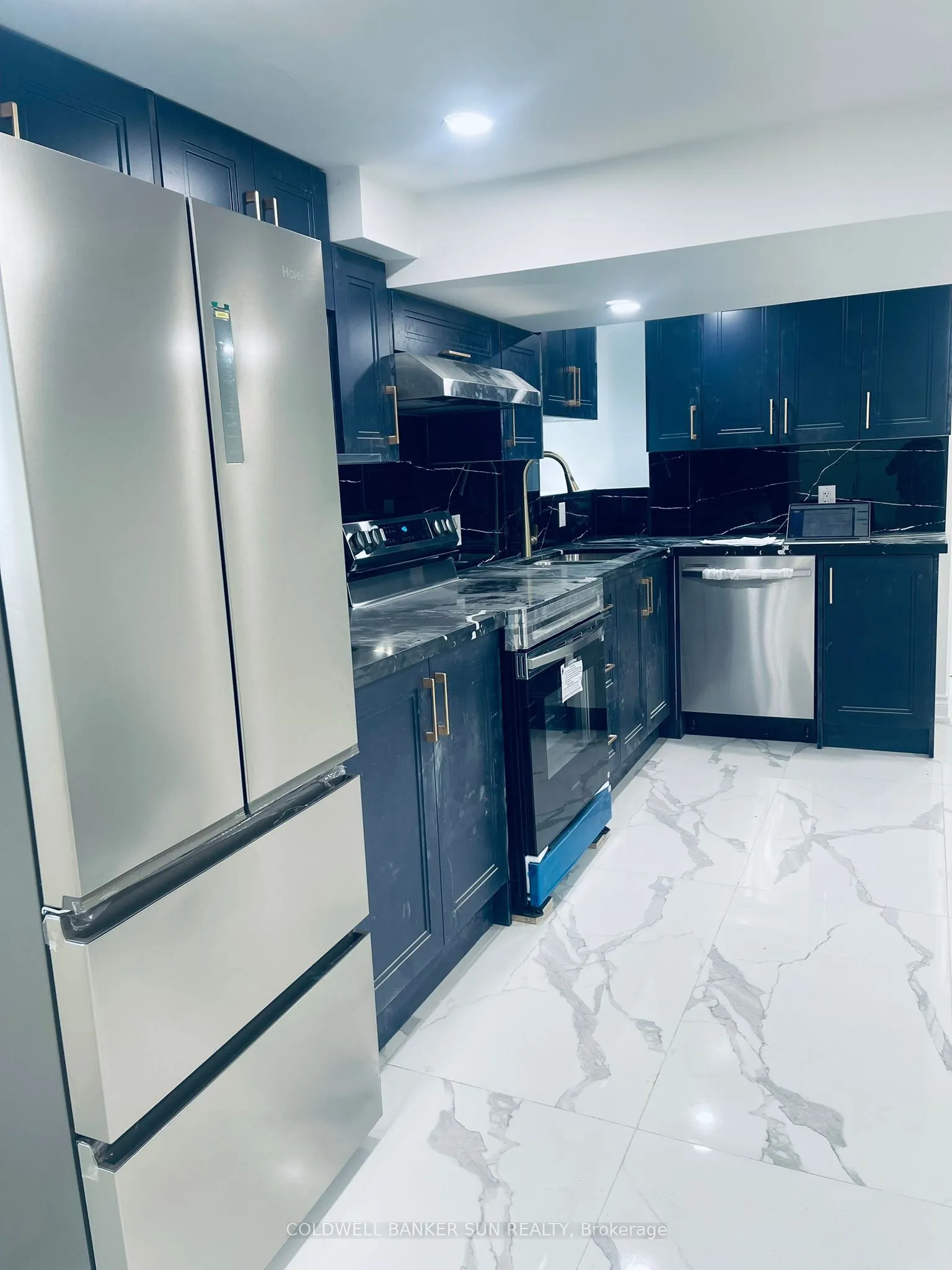 Detached Home For Lease | E12867918