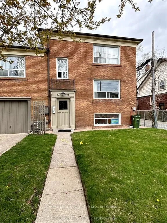 Multiplex For Lease | E12879480