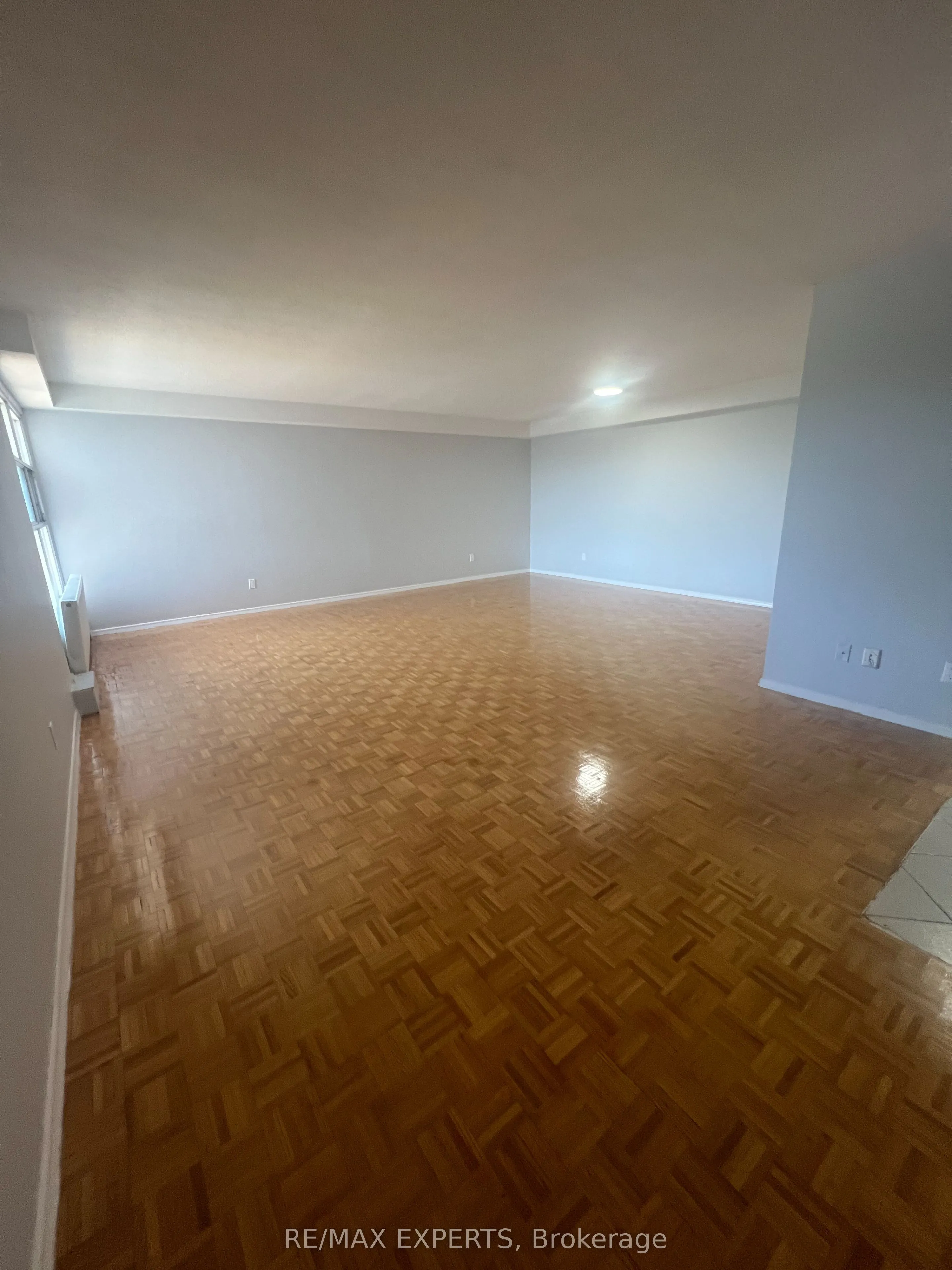 Multiplex For Lease | E12884908