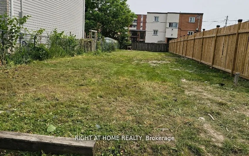 Vacant Land For Sale | E12886998