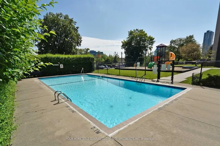 2721  Victoria Park  Avenue, Toronto E05, ON M1T 3N6