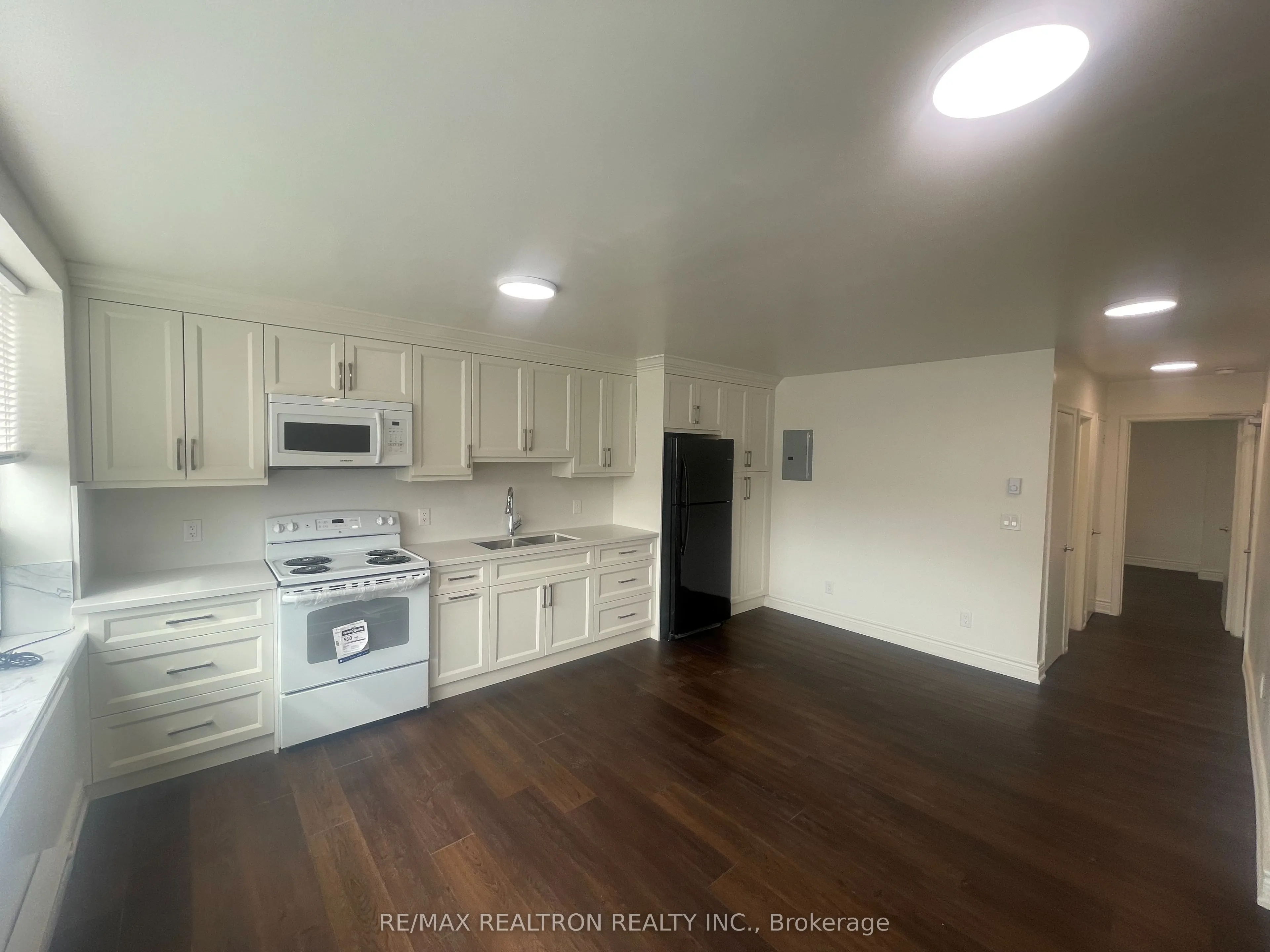Multiplex For Lease | E12893180