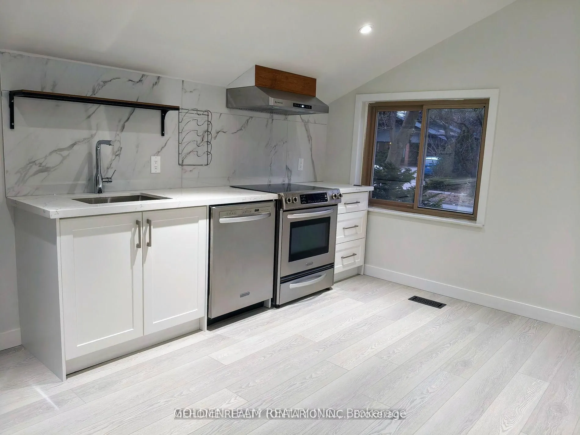 Detached Home For Lease | E12897856