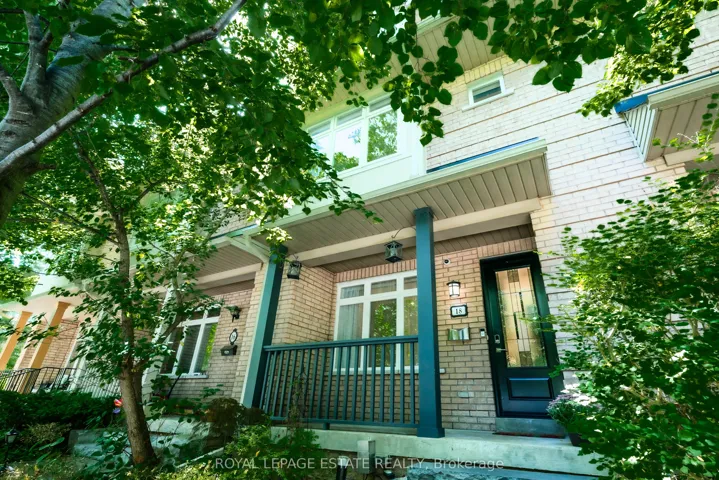 18  Bastedo  Avenue, Toronto E02, ON M4C 3M7