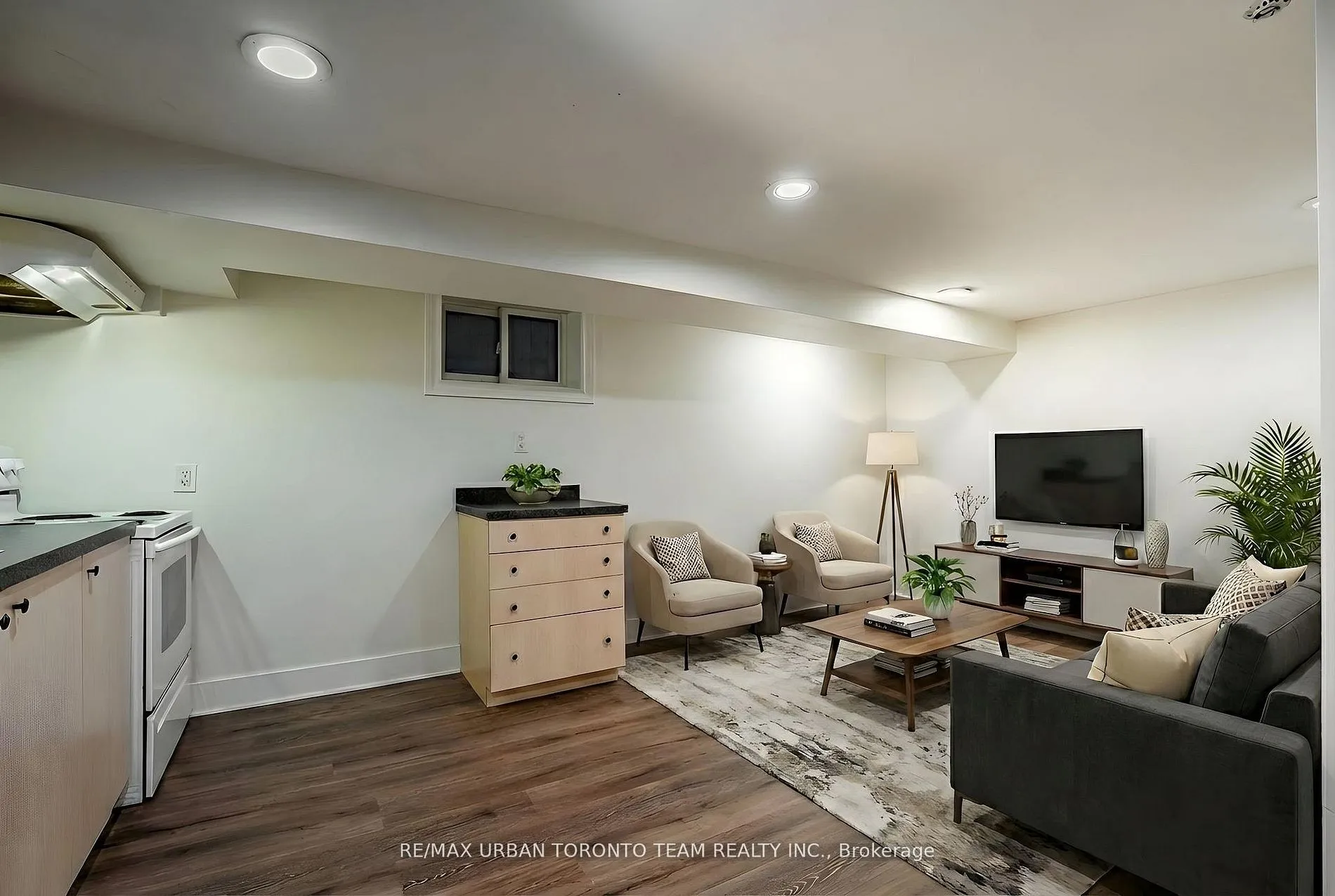 Detached Home For Lease | E12899834