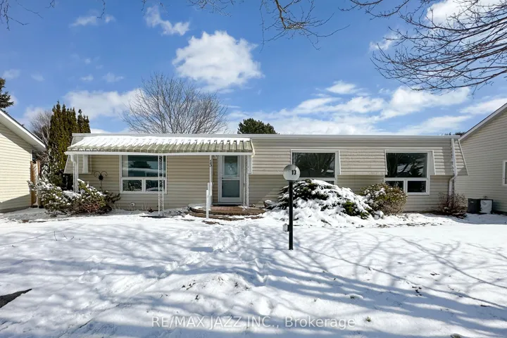 13  Steelhead  Lane, Clarington, ON L1B 1B4