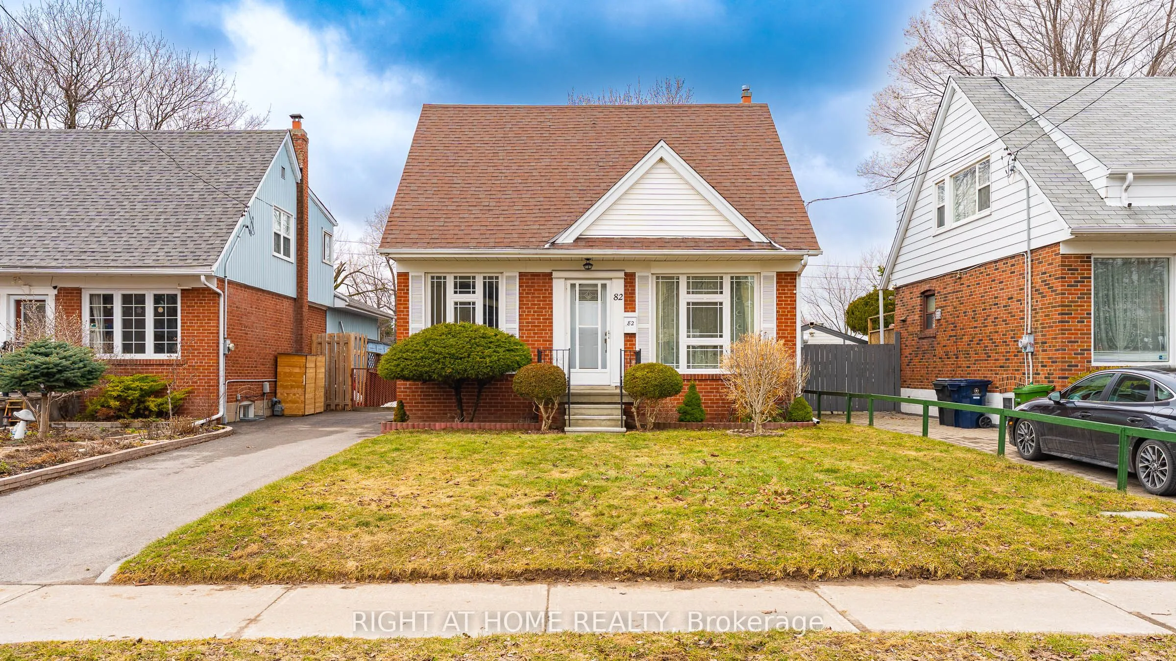 Detached Home For Sale | E12907172