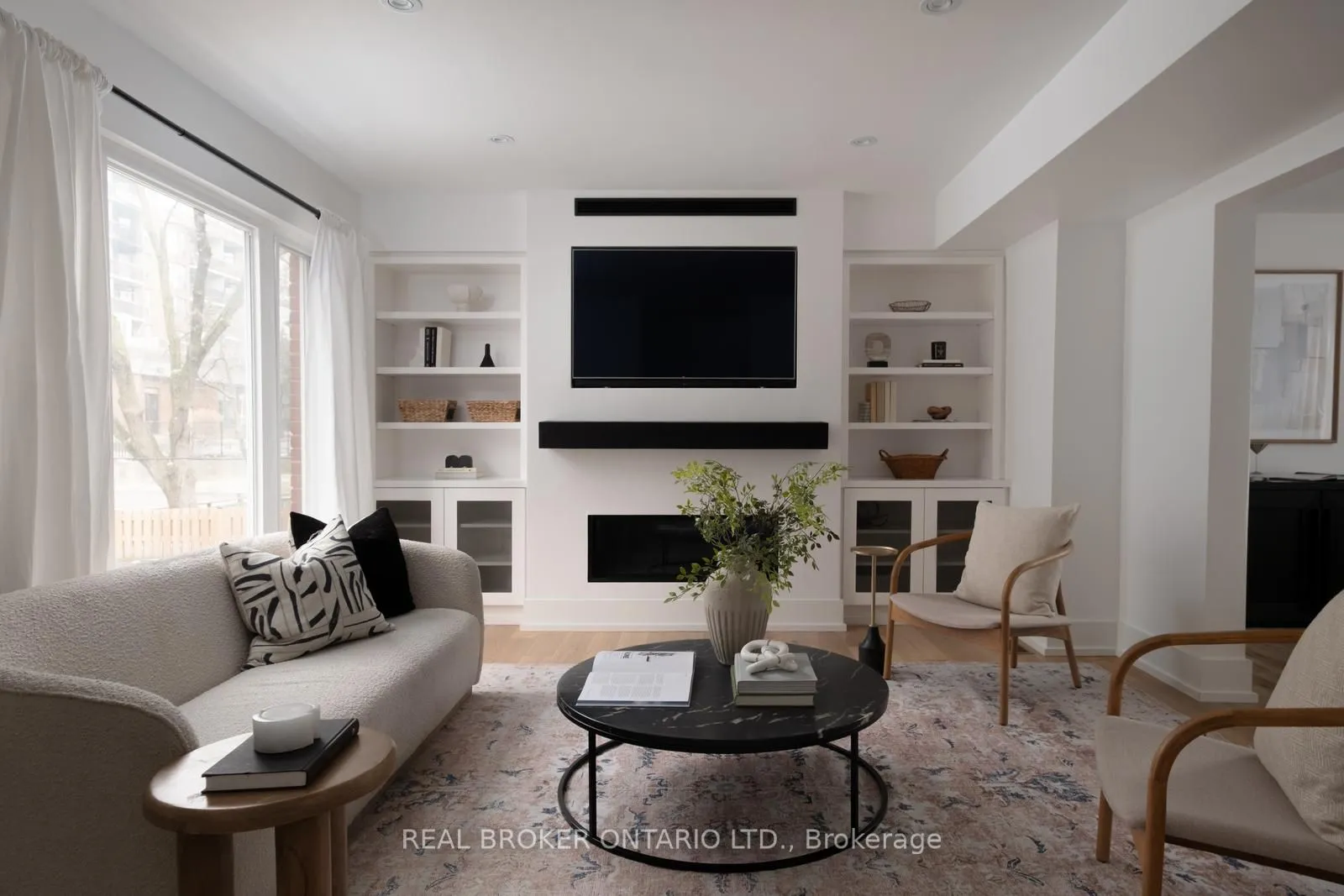 Detached Home For Sale | E12921380
