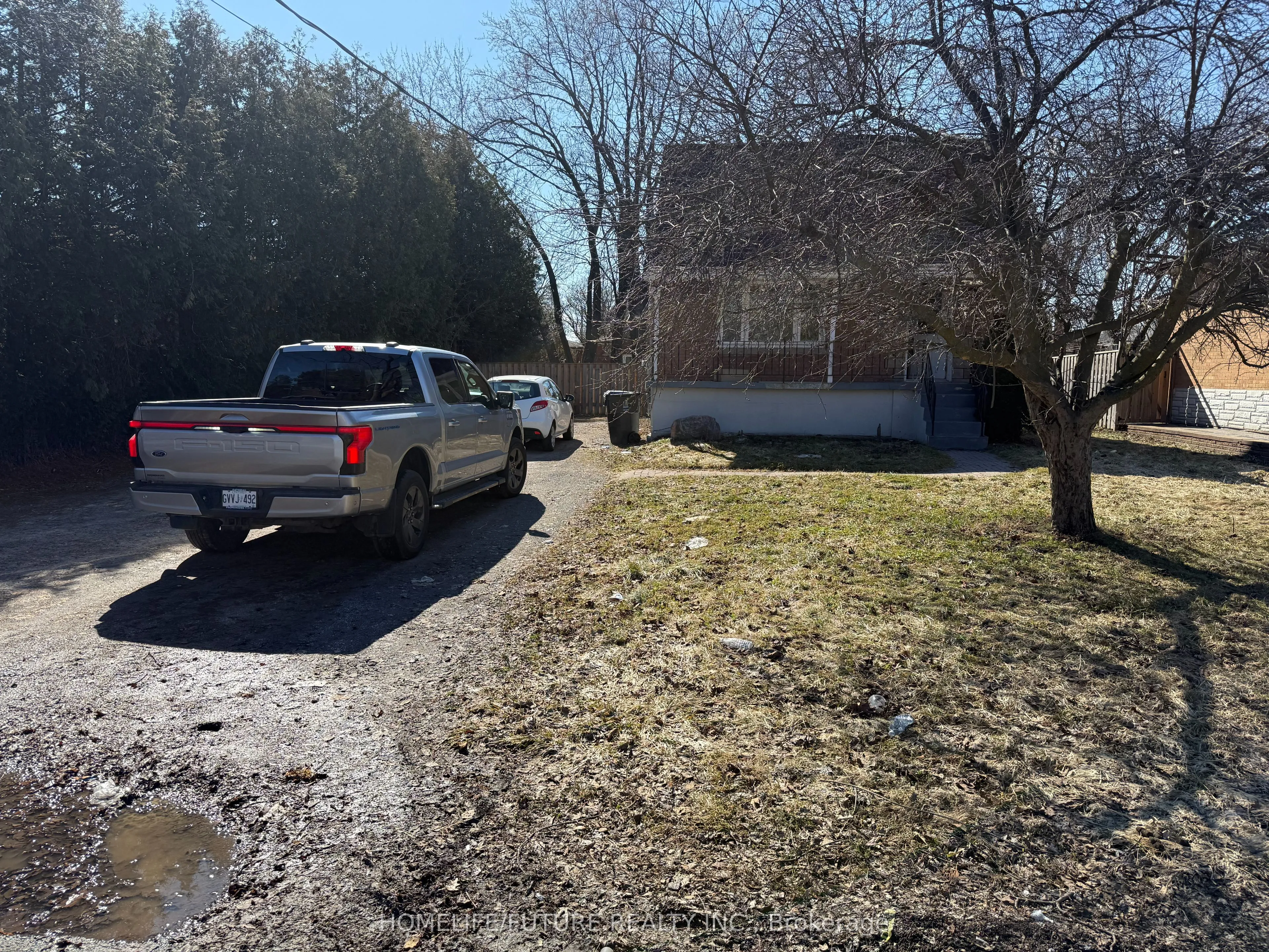 Detached Home For Lease | E12932198