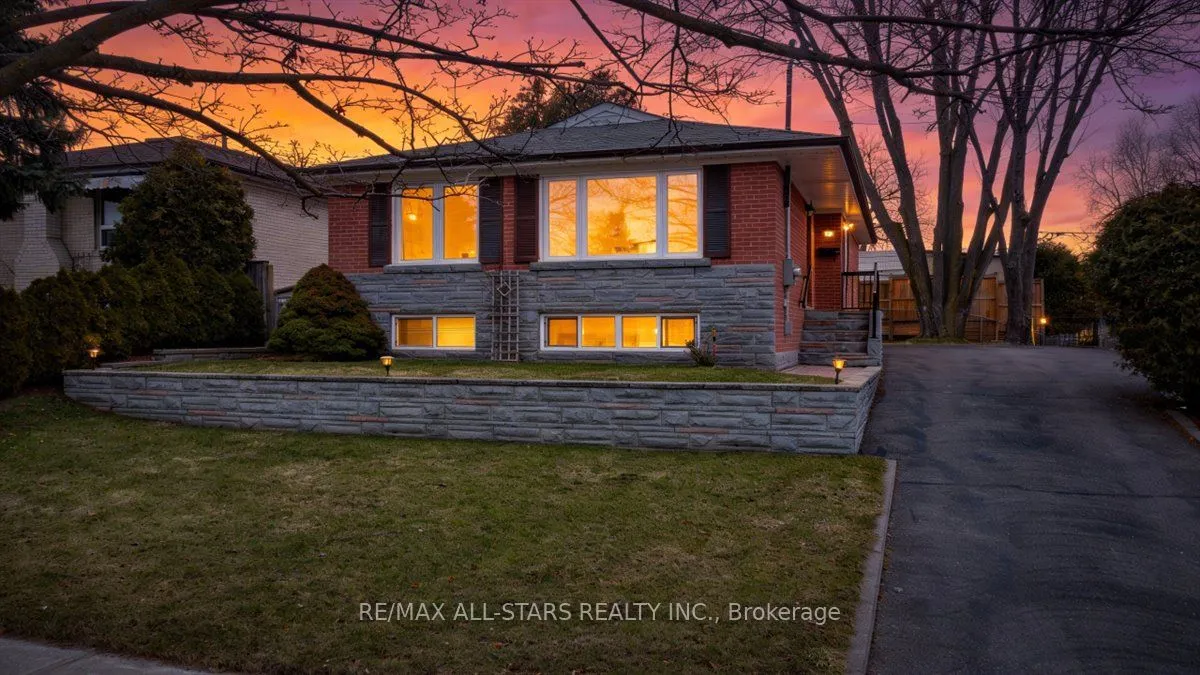 Detached Home For Sale | E12942972