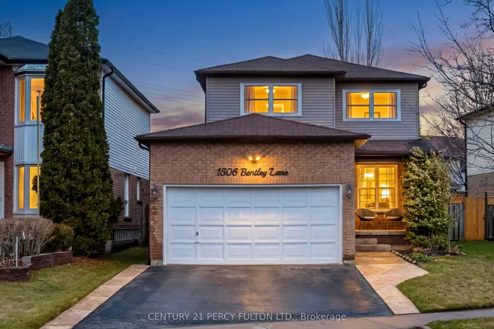 1506  Bentley  Lane, Pickering, ON L1X 2M5